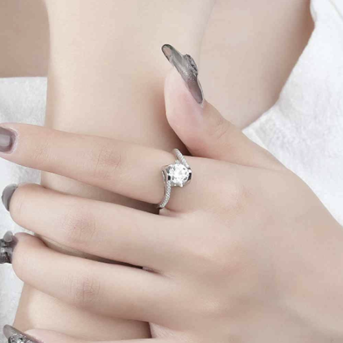 Sparkling 1 Carat Moissanite Sterling Silver Ring