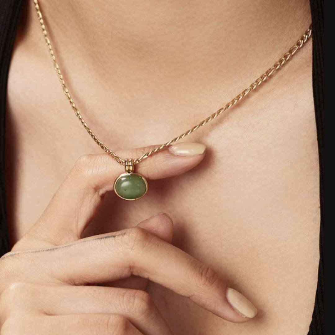 Inlaid Jade Round  Stone Pendant Necklace