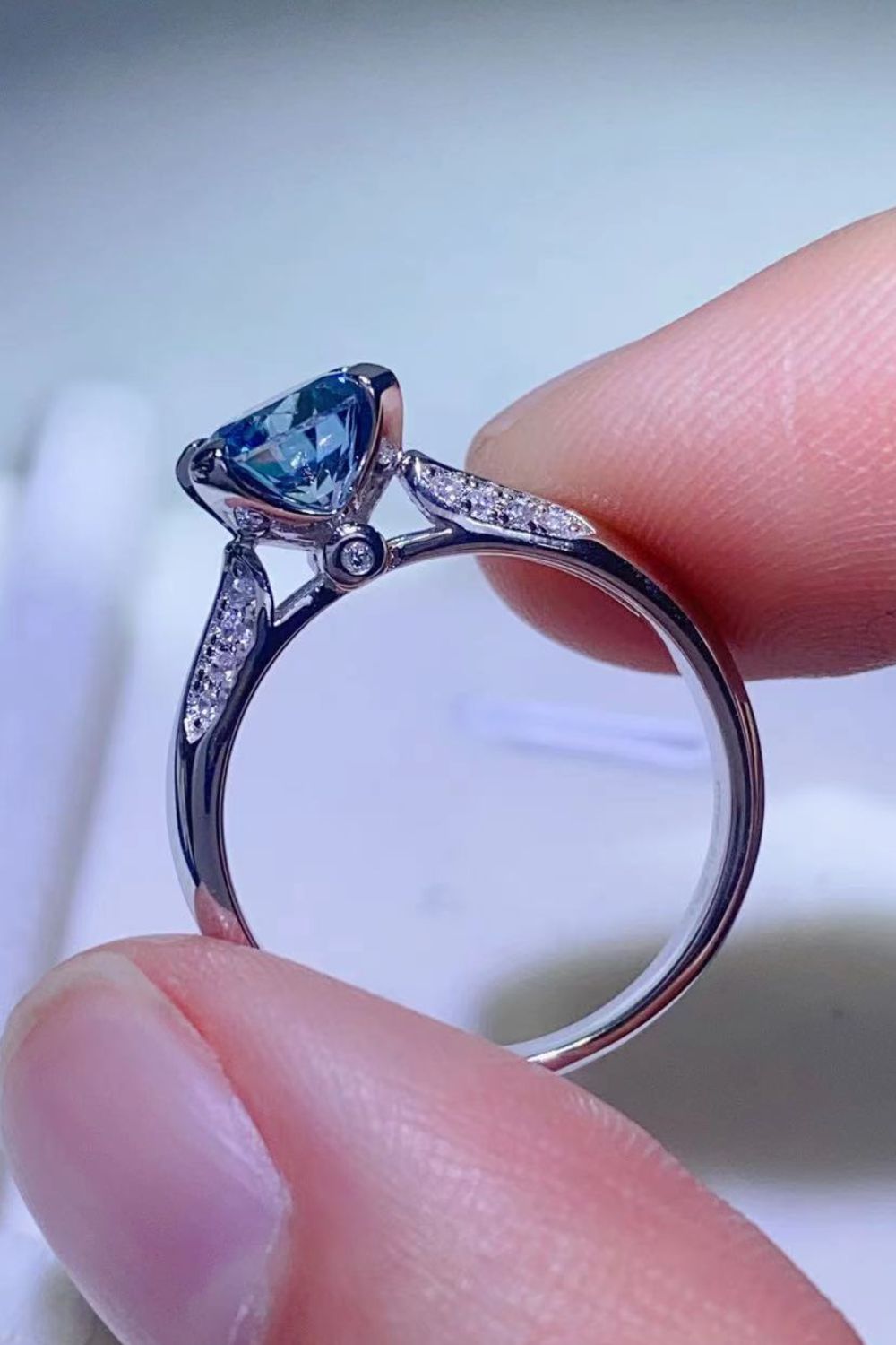 1 carat Round Blue Moissanite Ring-