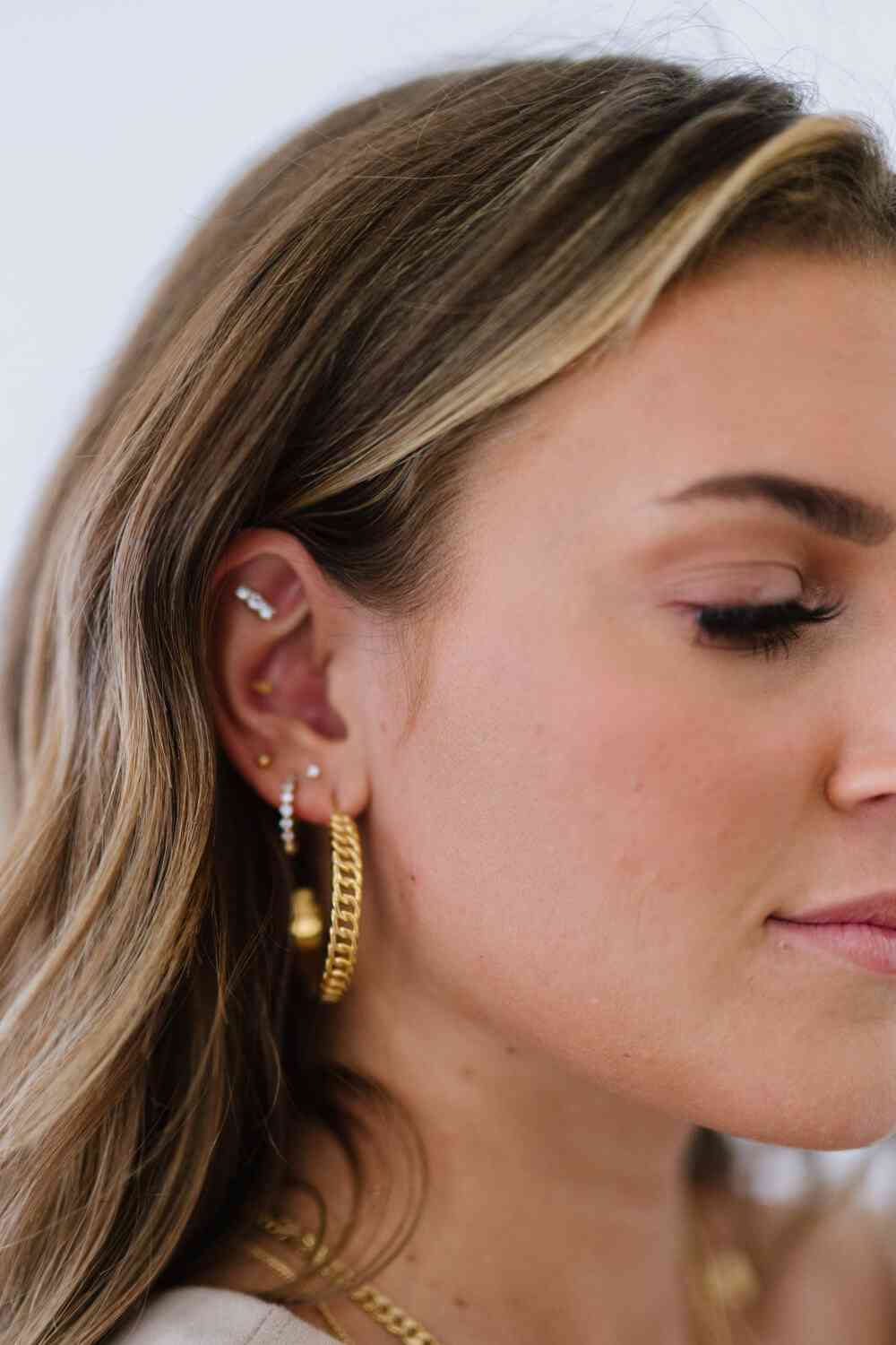 Gold Chain Link Hoop Earrings