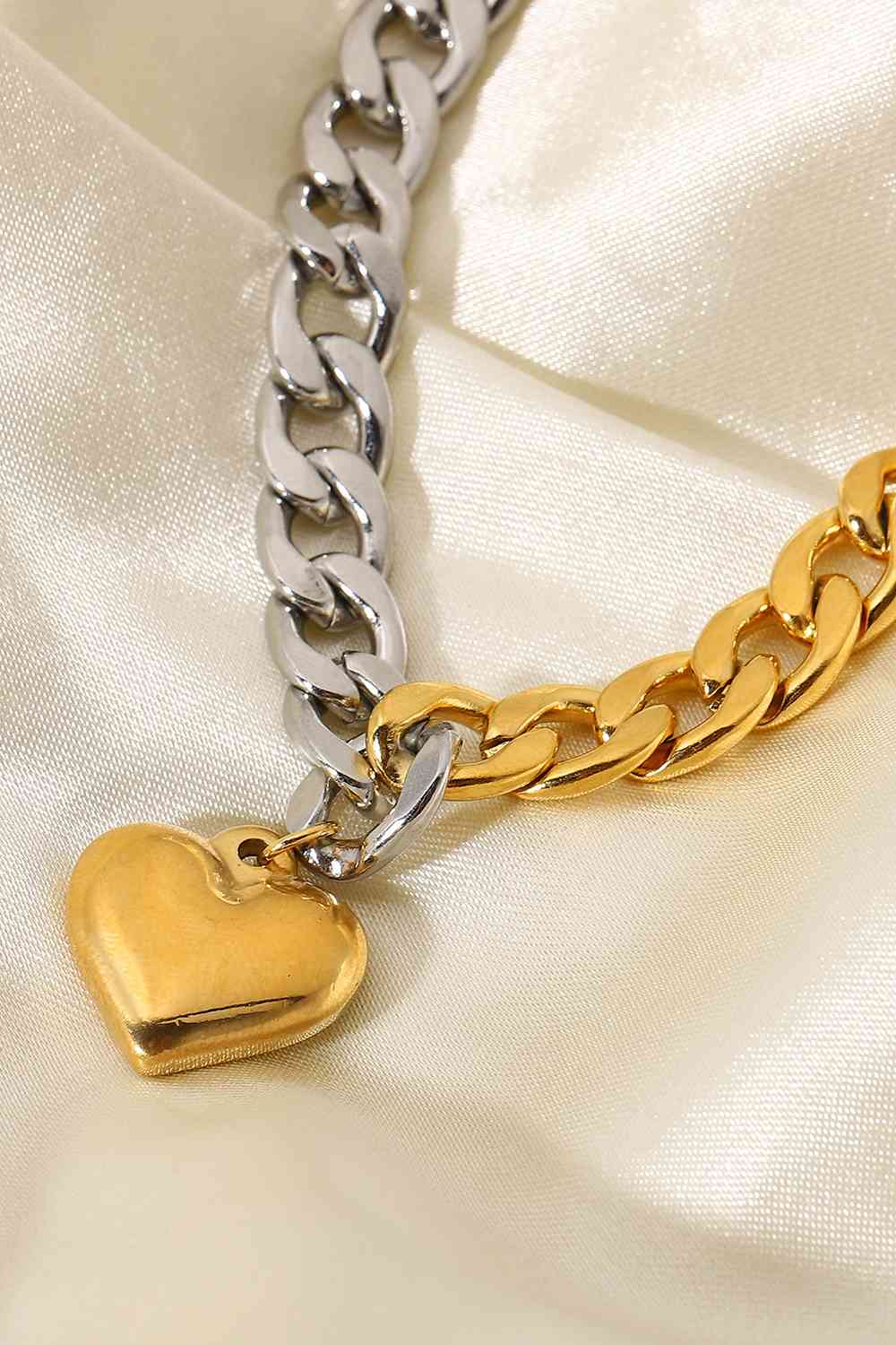 Duo-Tone Dangle Heart Charm Chunky Chain Bracelet